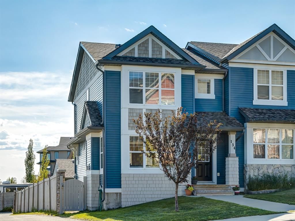 I have sold a property at 134 Panatella HILL NW in Calgary
